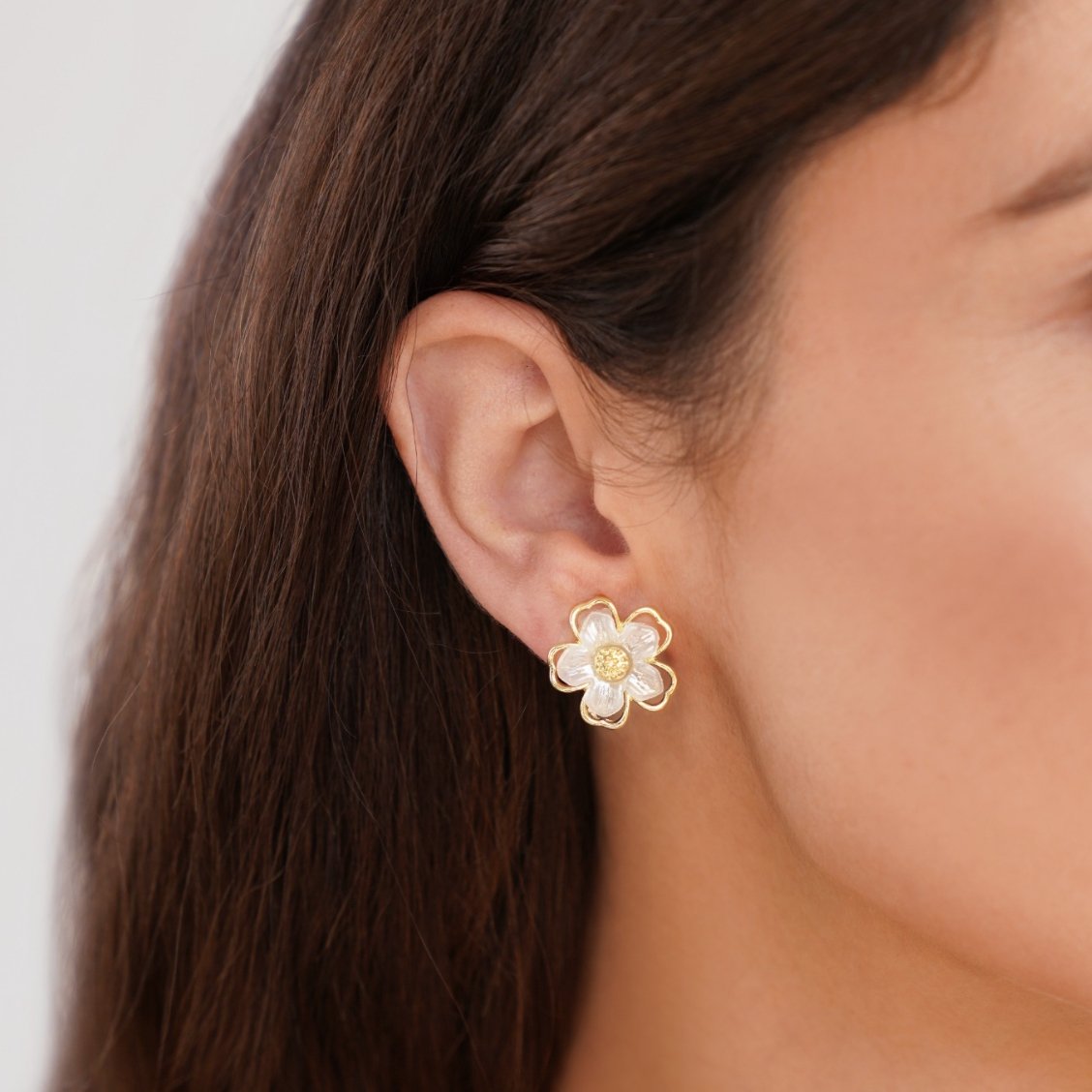 14K Gold Flower Earrings - Beautiful Earth Boutique