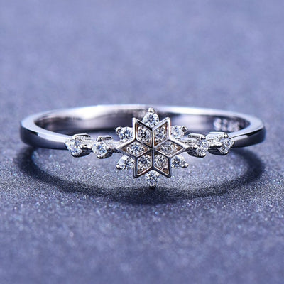 925 Sterling Silver Snowflake Ring - Beautiful Earth Boutique