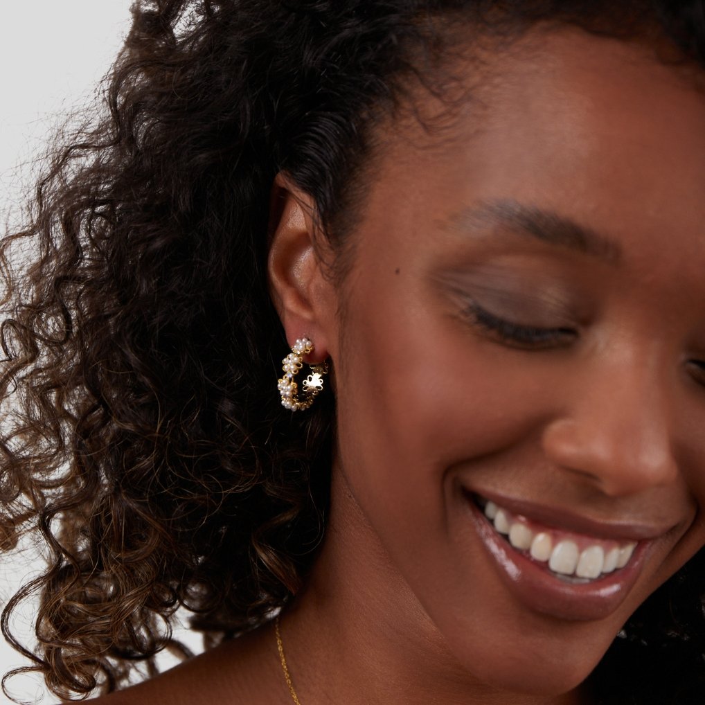 Anika Pearl Flower Earrings - Beautiful Earth Boutique