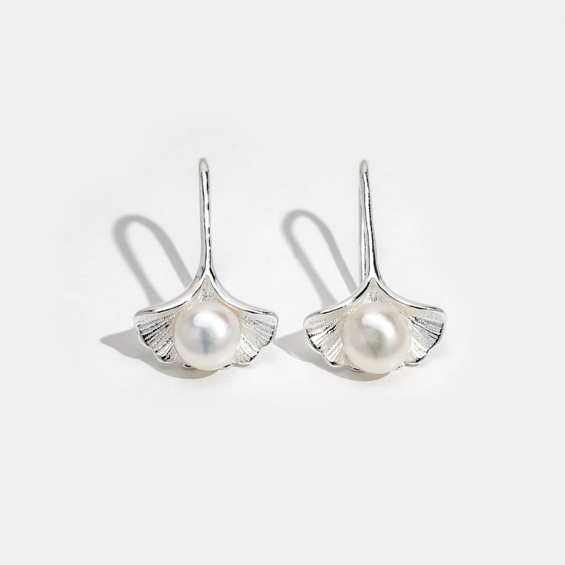 Dahra Pearl Sterling Silver Earrings - Beautiful Earth Boutique