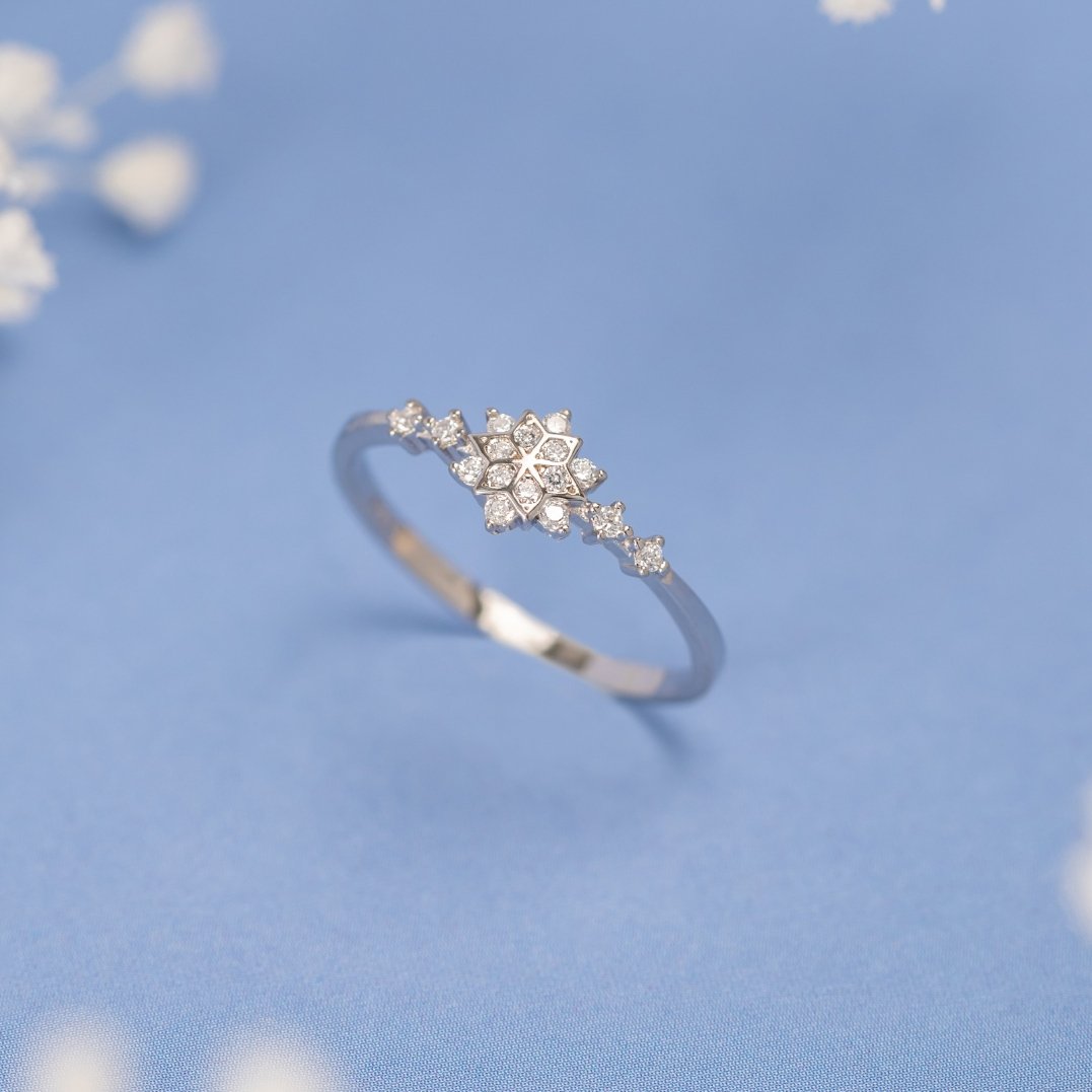 Daughter | 925 Sterling Silver Snowflake Ring - Beautiful Earth Boutique