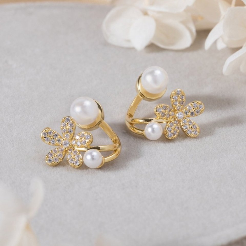 Flower & Pearl Dream Earrings - Beautiful Earth Boutique