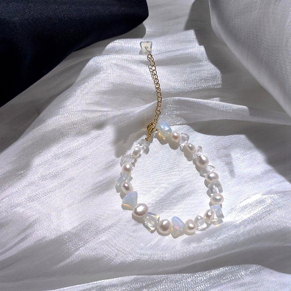 Freshwater Pearl & Moonstone Bracelet