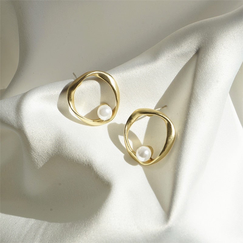 Gold Hoop Pearl Earrings