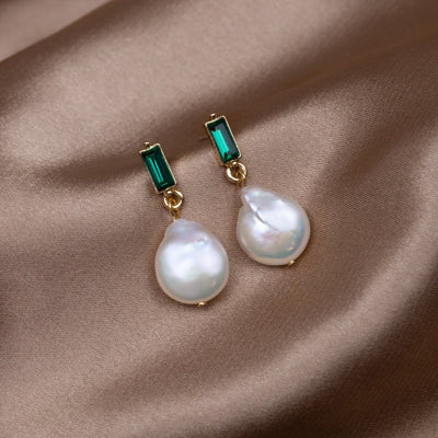 Green Crystal & Pearl Earrings - Beautiful Earth Boutique