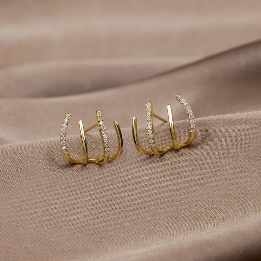 Layla Crystal & Gold Claw Earrings - Beautiful Earth Boutique