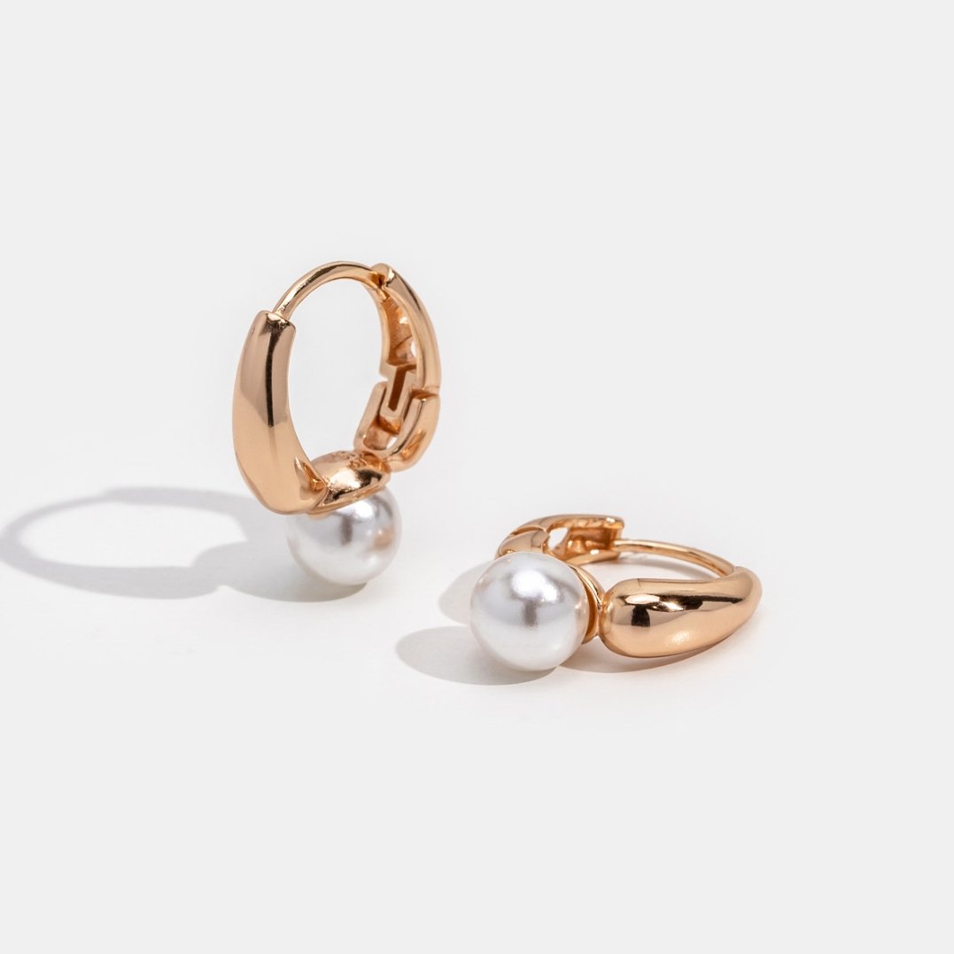 Lilah Rose Gold Hoop Pearl Earrings - Beautiful Earth Boutique