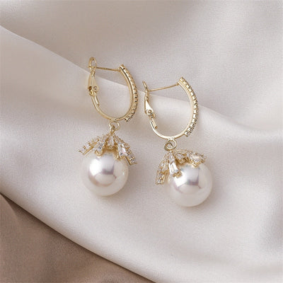 Malia Pearl Drop Earrings - Beautiful Earth Boutique