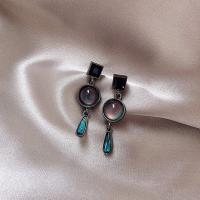 Midnight Magic Earrings - Beautiful Earth Boutique