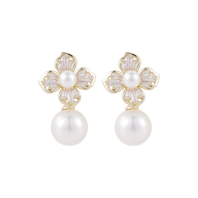 Pearl & Crystal Flower Earrings