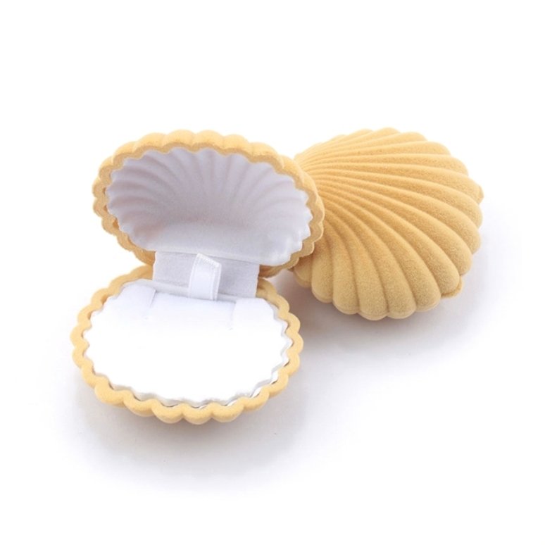 Soft Yellow Clam Jewelry Box - Beautiful Earth Boutique