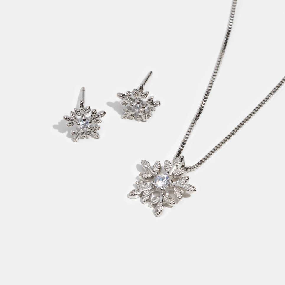 Sterling Silver Snowflake Earrings & Necklace Set - Beautiful Earth Boutique