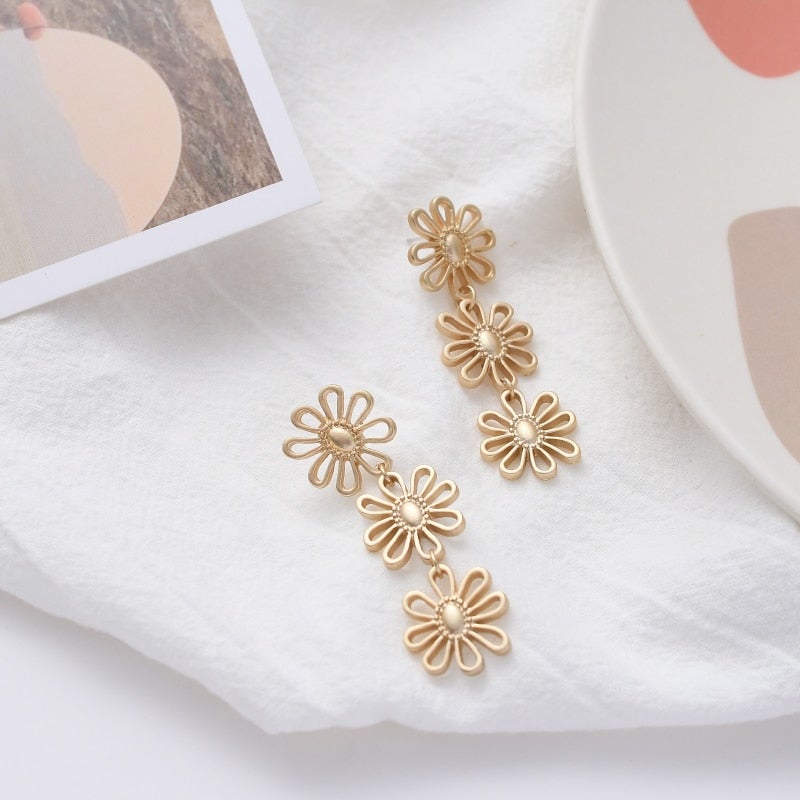 Triple Daisy Drop Earrings