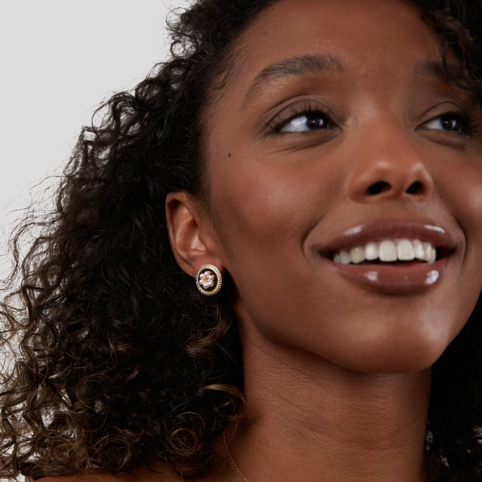 Vintage Flower Pearl Earrings - Beautiful Earth Boutique