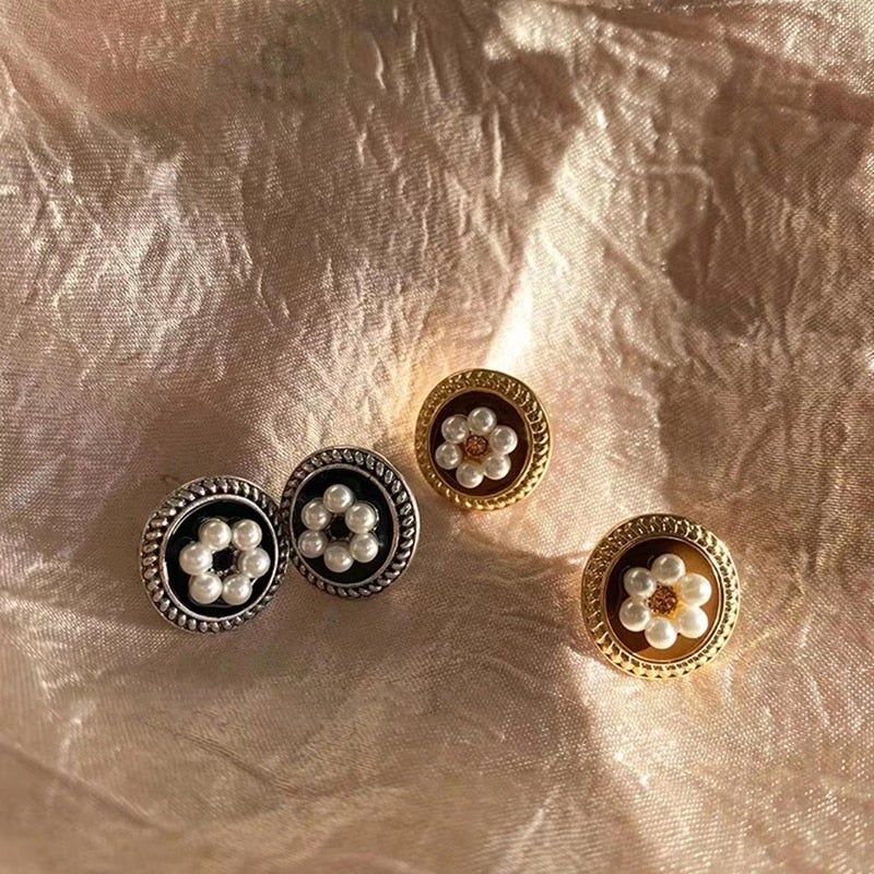 Vintage Flower Pearl Earrings