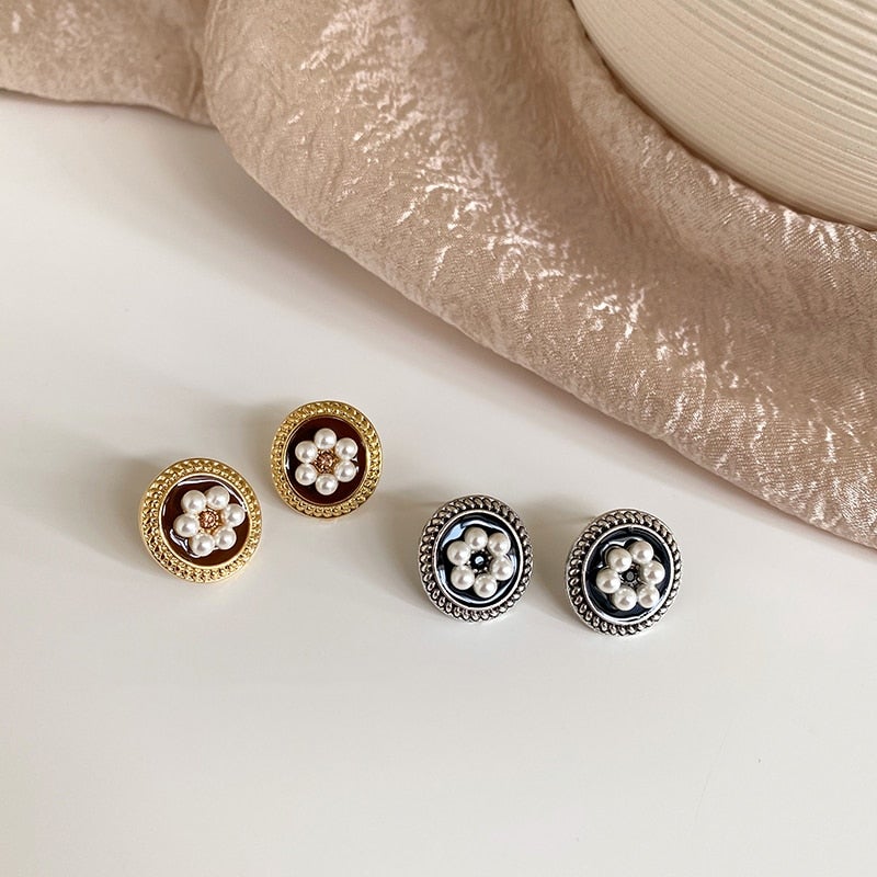 Vintage Flower Pearl Earrings