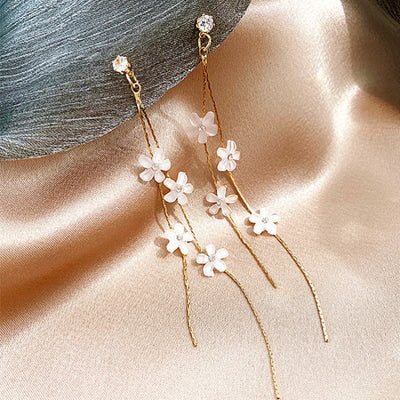 White Blossom Tassel Earrings - Beautiful Earth Boutique